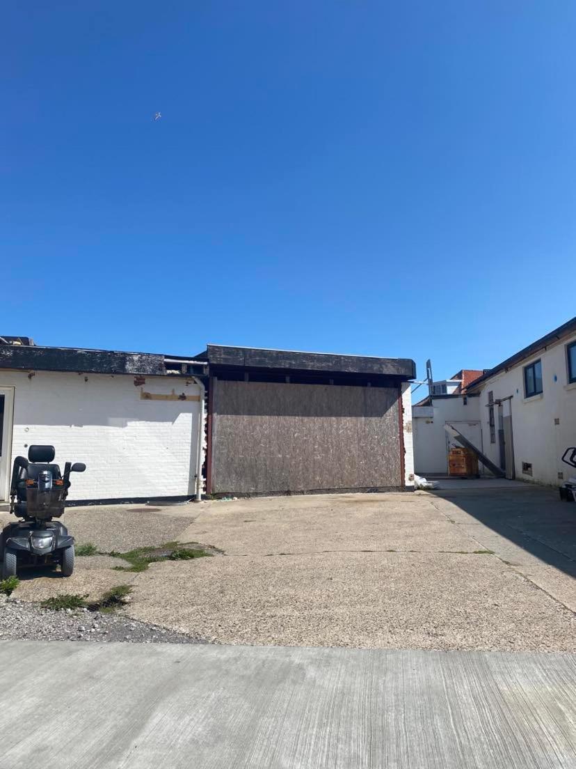 3 Vaerelses Lejlighed Taet Faergen Hirtshals Bagian luar foto